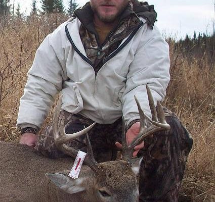 5×5 White Tail Deer Buck at Elusive Saskatchewan Whitetail Outfitter