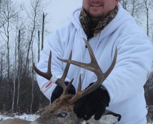 Karl’s 4×4 White Tail Deer Buck at Elusive Saskatchewan Whitetail Outfitter